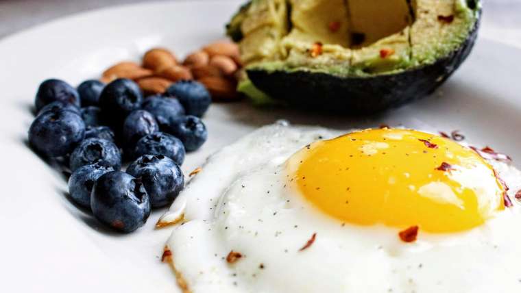 10 Quick Keto Diet Breakfast Ideas!